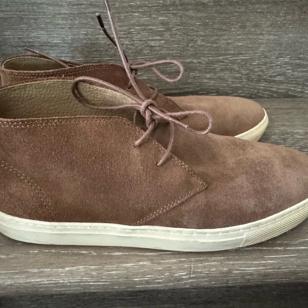 Banana Republic classic brown